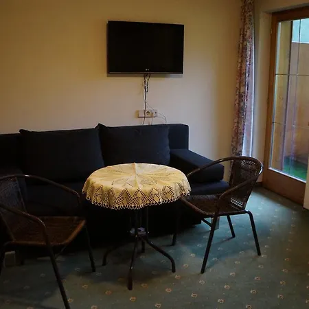 Bergfeuerhof Apartment Kaunertal