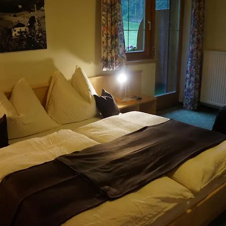 Bergfeuerhof 카우넬탈